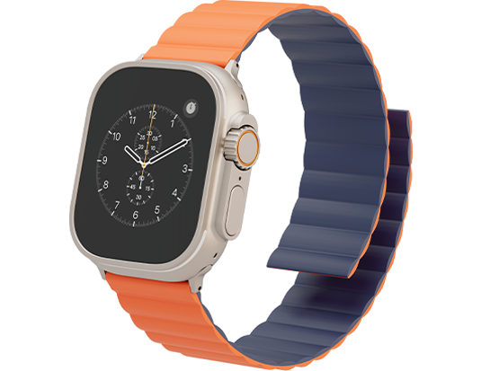 alt="dual color watch strap fitted on smartwatch"