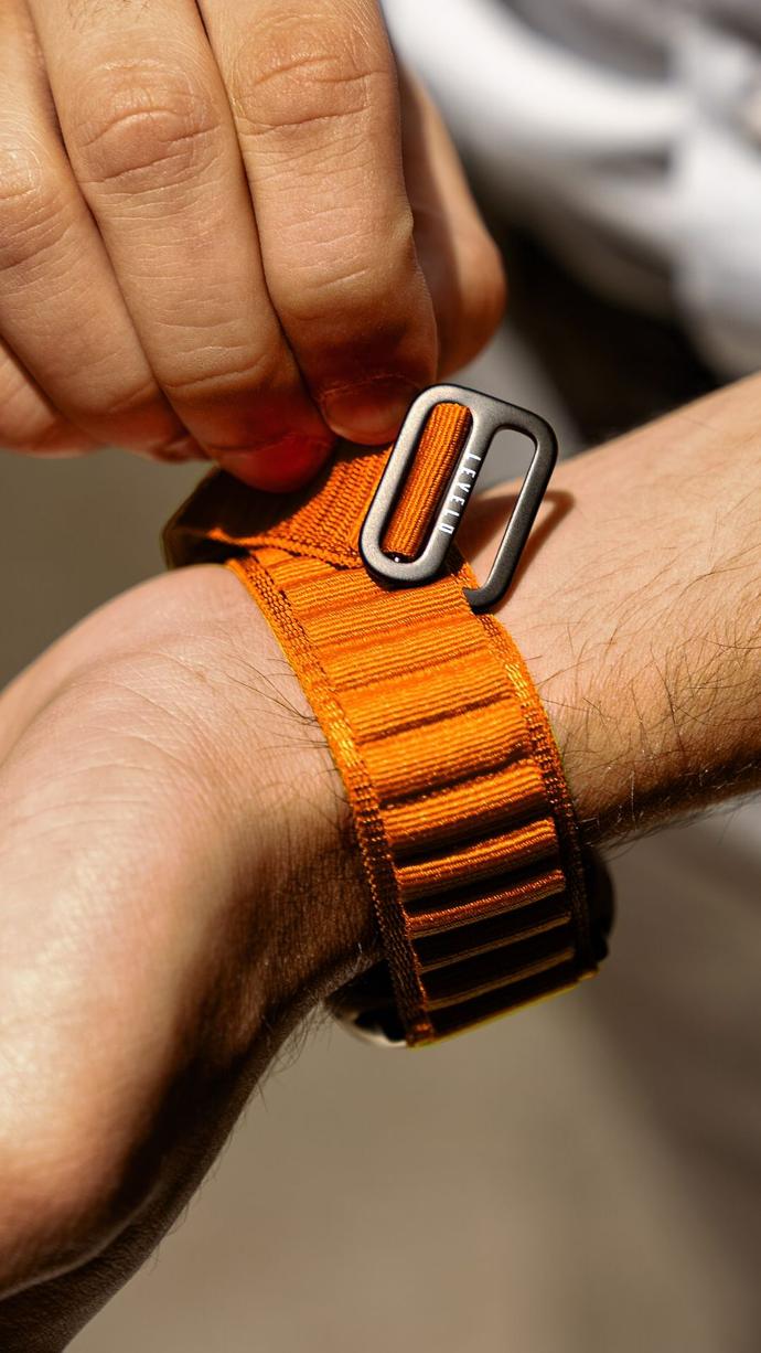 alt="smart watch nylon apple strap"