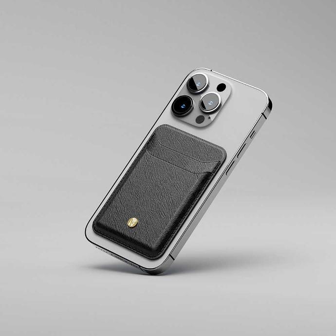MagSafe Card Holder alt="magsafe wallet on iphone 14 with card holder"