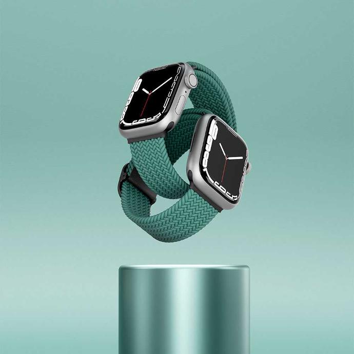 alt="green nylon strap for smart watch"