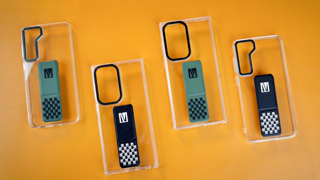 Samsung S23 Series Clear Case alt="samsung s23 series case with clear back"