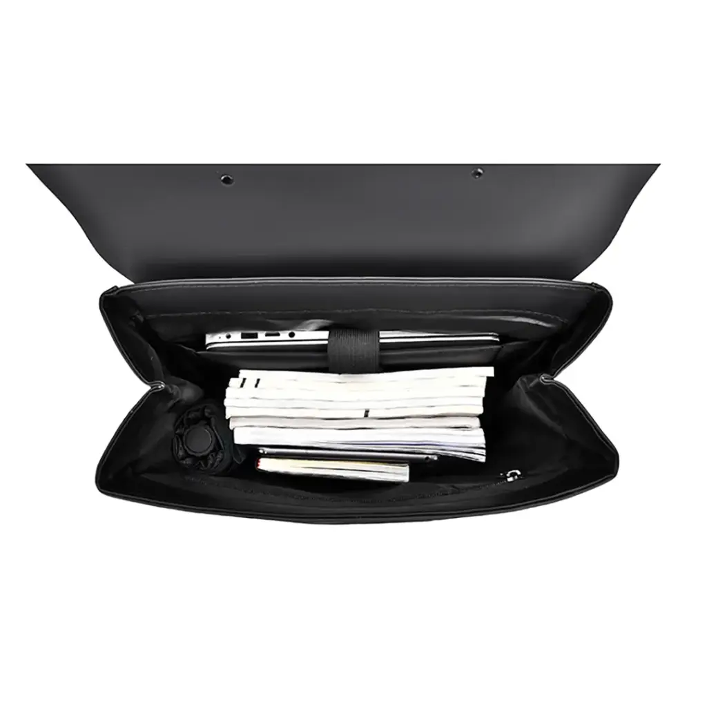 Levelo Caen Travel Backpack - Black3.webp